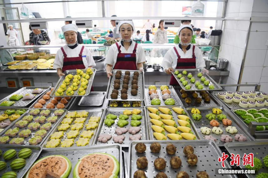 学校食堂面食花样